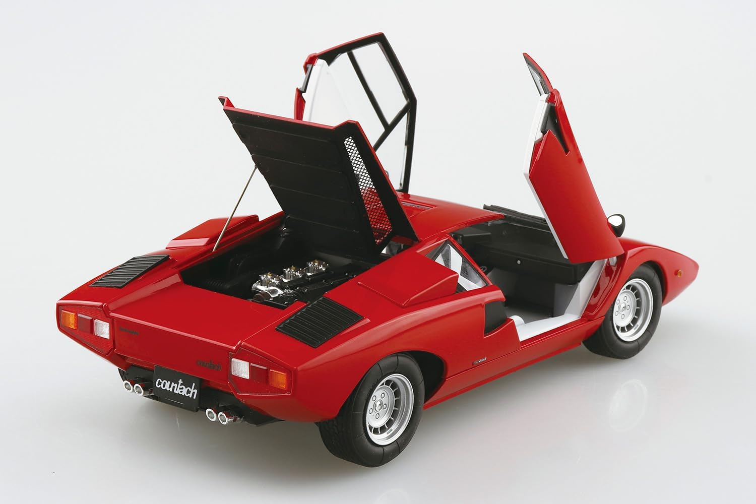 Aoshima 1/24 The Supercar No. 01 '74 Lamborghini Countach LP400