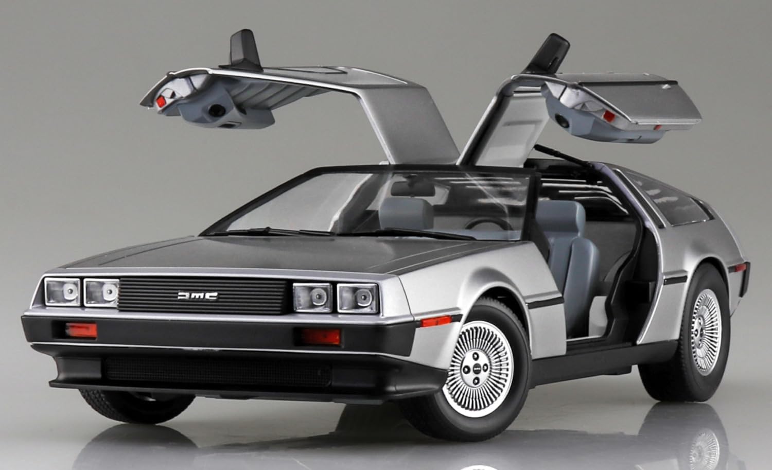 Aoshima 064351 1/24 Bunka Kyozai The Super Car No.21 '82 DeLorean Plastic Model DMC-12