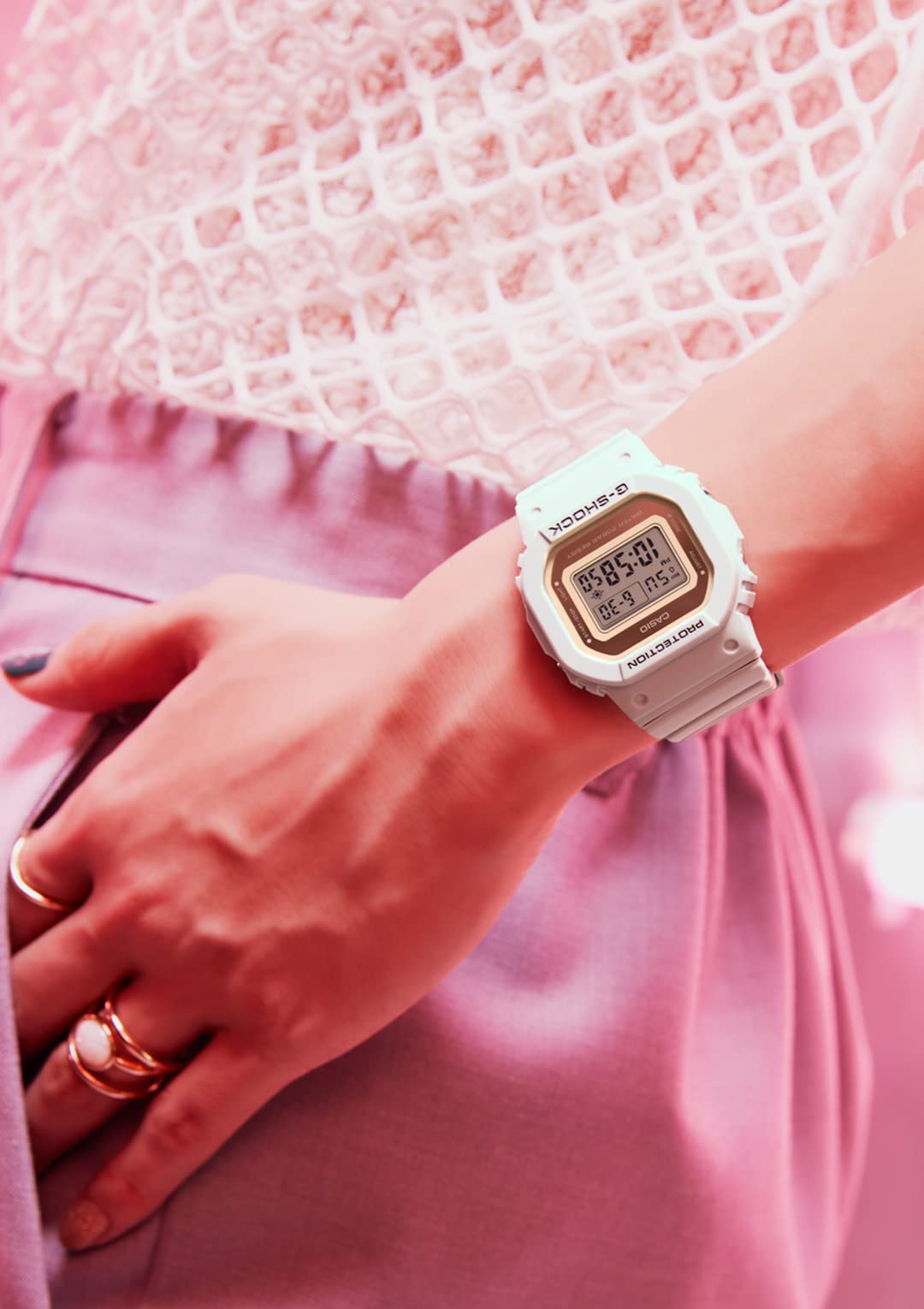 [カシオ] 腕時計 ジーショック 【国内正規品】 ミッドサイズモデル GMD-S5600-8JF レディース グレー - BanzaiHobby