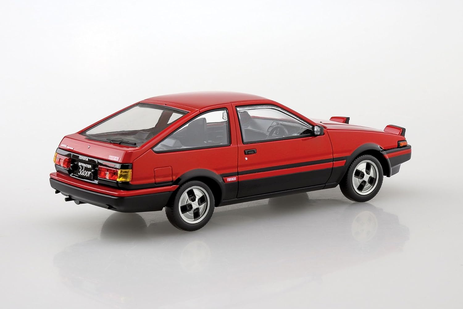 Aoshima 1/32 RakuPla Snap Kit No.11-RB Toyota Sprinter Trueno High Flash Two Tone - BanzaiHobby