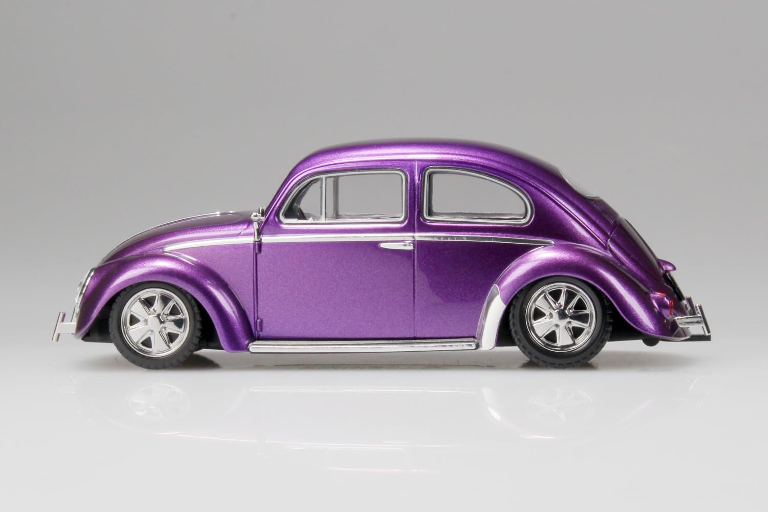 Aoshima 1/32 Rakupla Snap Kit No. 20CU-MP Volkswagen Beetle Custom (Metallic Purple)