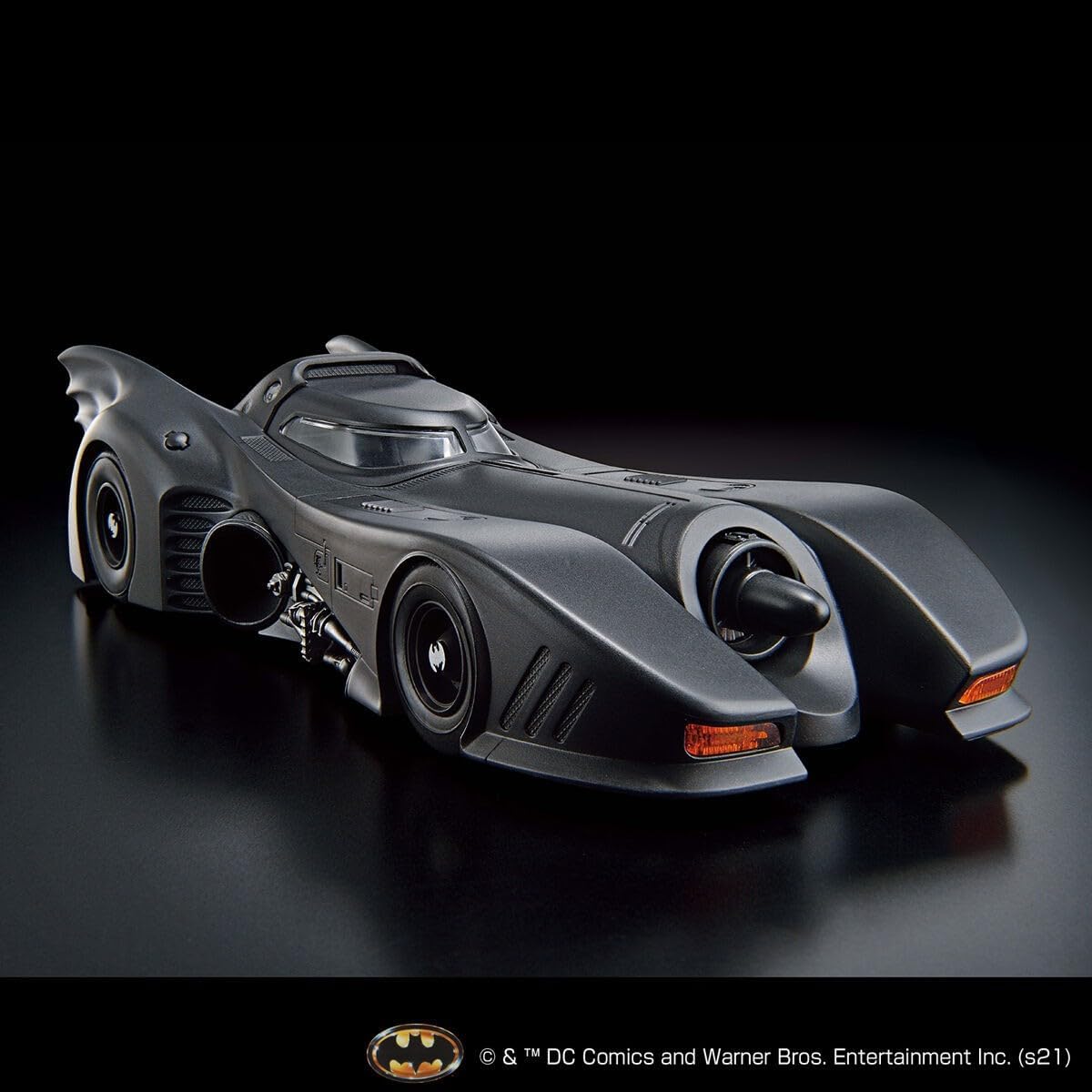 Bandai 1/35 Batmobile (Batman Ver.)