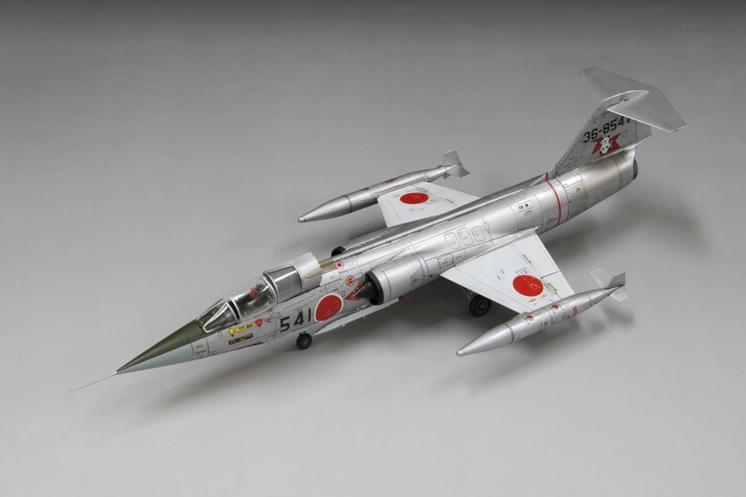 Fine Molds FF07 1/72 Japan Air Self-Defense Force F-104J Fighter Glory