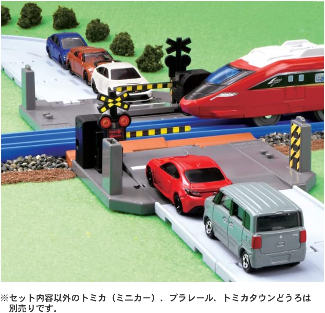 Tomica Town Railroad Crossing Road