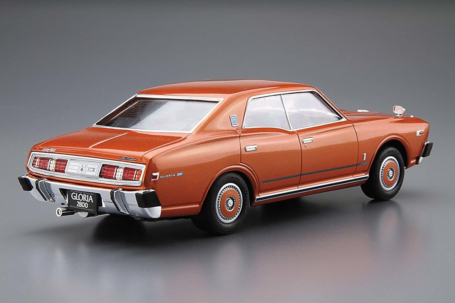 Aoshima 1/24 The Model Car Series No.53 Nissan P332 Cedric/Gloria 4HT2800 Brougham '78