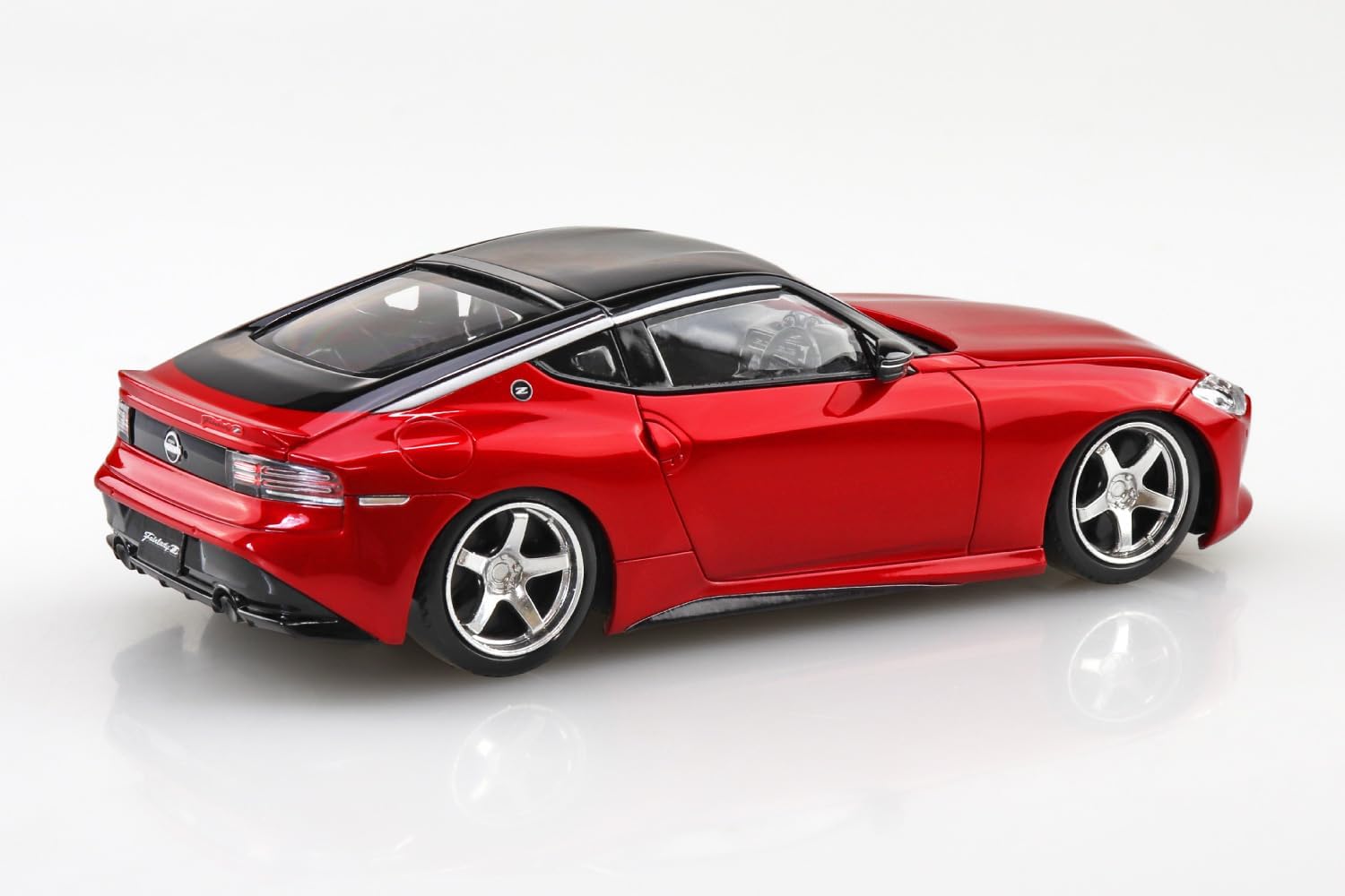 Aoshima 1/32 RakuPla Snap Kit No.17CU-CR RZ34 Fairlady Z Custom Wheel (Carmine Red) - BanzaiHobby