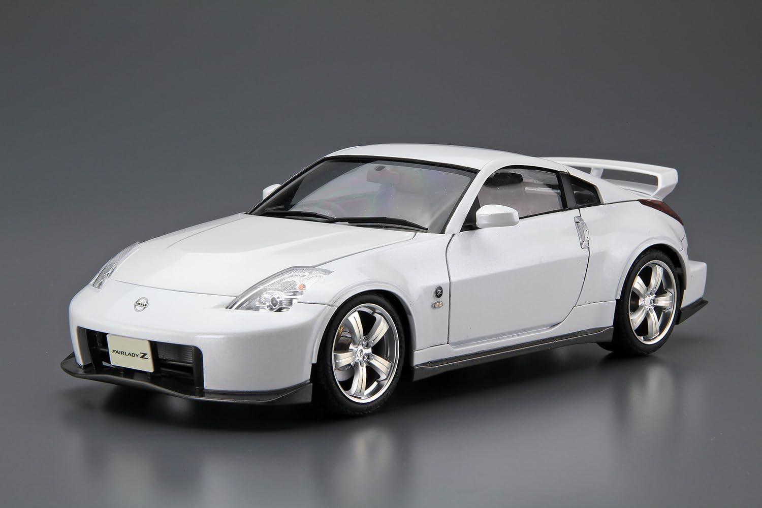 Aoshima 1/24 The Model Car No. 69 Nissan Z33 Fairlady Z Version Nismo 2007 - BanzaiHobby