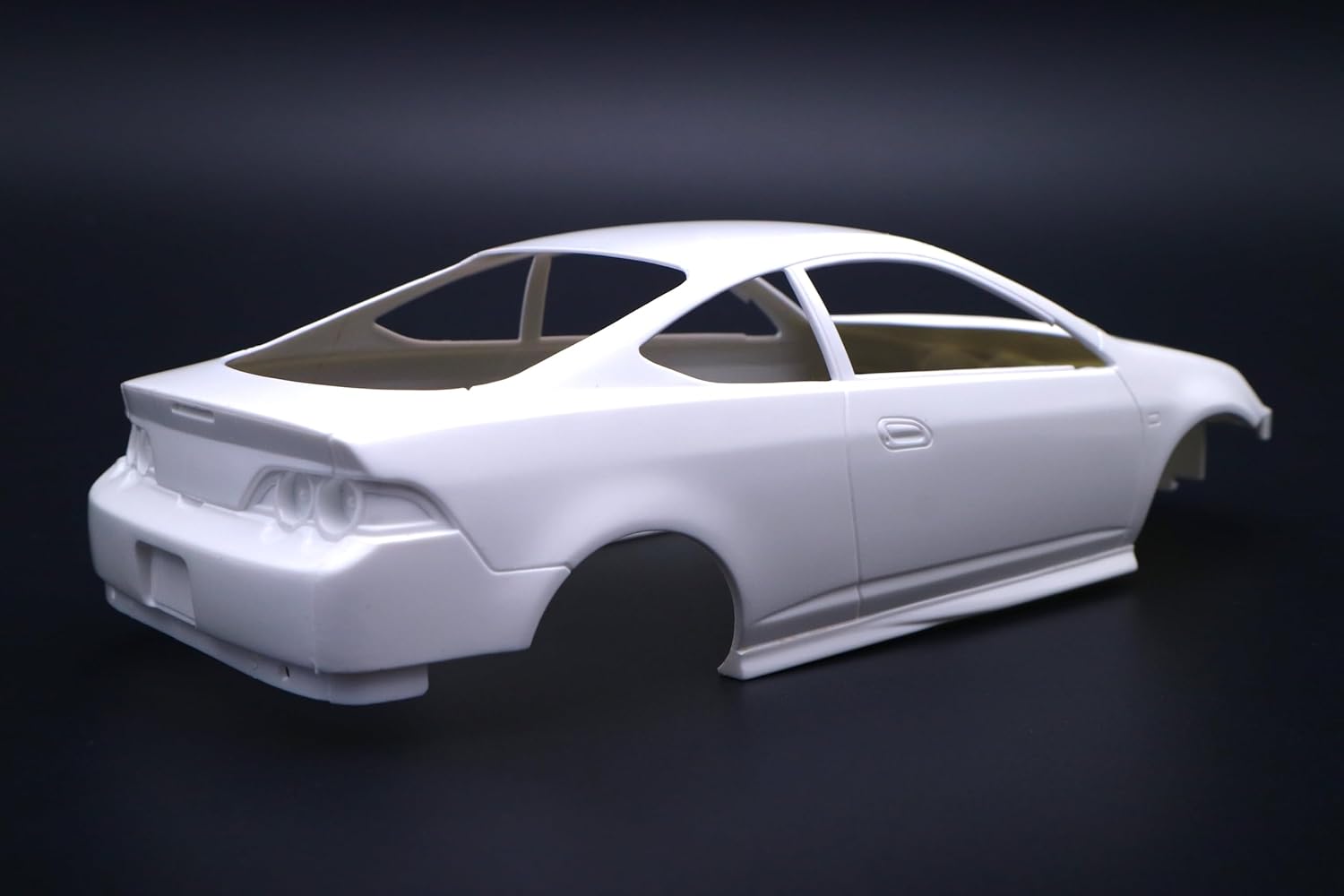 Fujimi ID330 1/24 Honda Integra Type R (with GT/W wing) - BanzaiHobby
