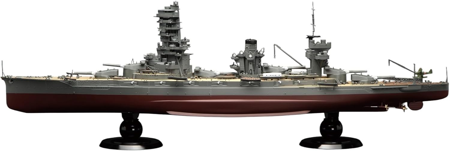 Fujimi 1/350 Imperial Japanese Navy Battleship Yamashiro 1943 (with Imperial Navy Crew Figures) - BanzaiHobby