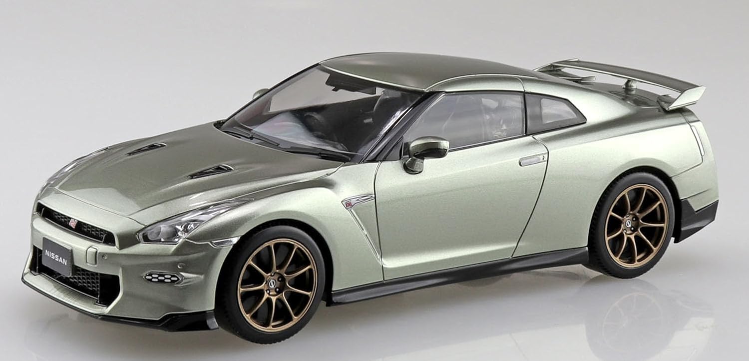 Aoshima 065457 1/32 Bunka Kyozai No. 03-MJ Nissan R35 NISSAN GT-R 2024 Millennium Jade - BanzaiHobby