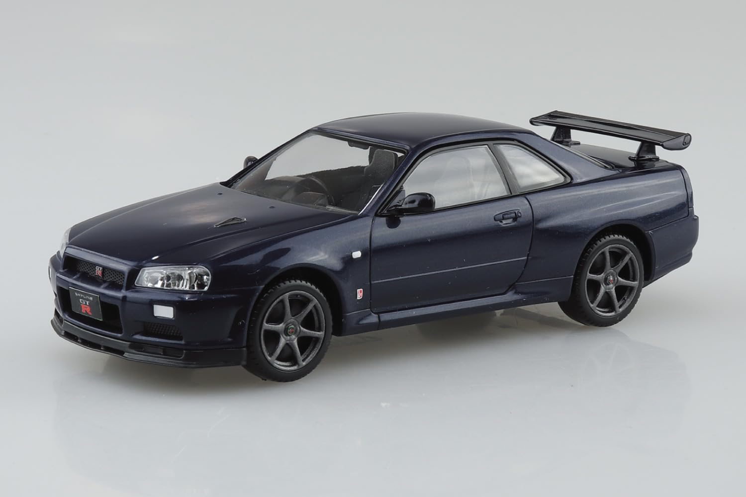 Aoshima 1/32 RakuPla Snap Kit No.12-MP Nissan R34 Skyline GT-R Midnight Purple - BanzaiHobby