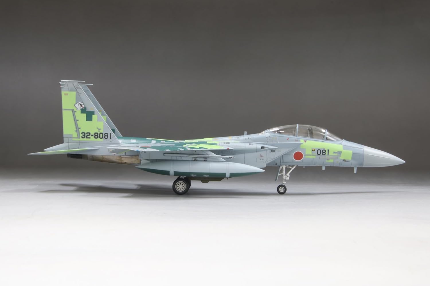 Fine Molds FK05 1/72 Japan Air Self-Defense Force F-15DJ Aggressor [Digital Green Camouflage] - BanzaiHobby