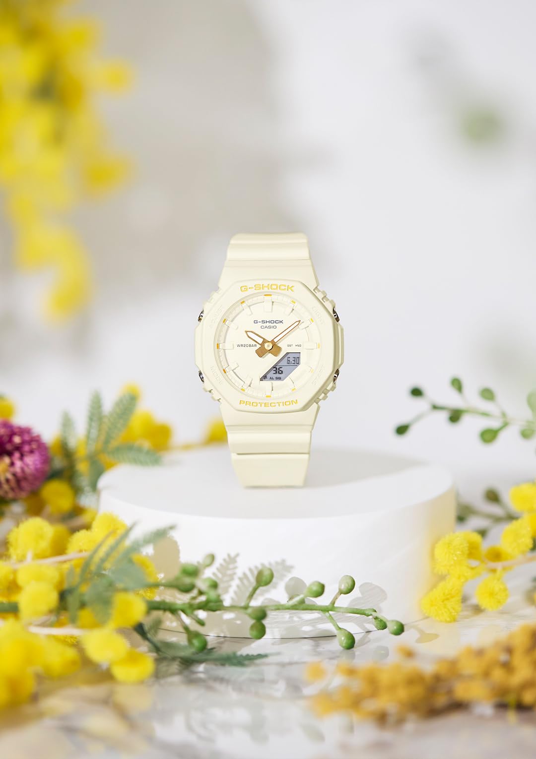 ジーショック [カシオ] 腕時計 【国内正規品】国際女性デー記念モデル GMA-P2100W-7AJR イエロー - BanzaiHobby