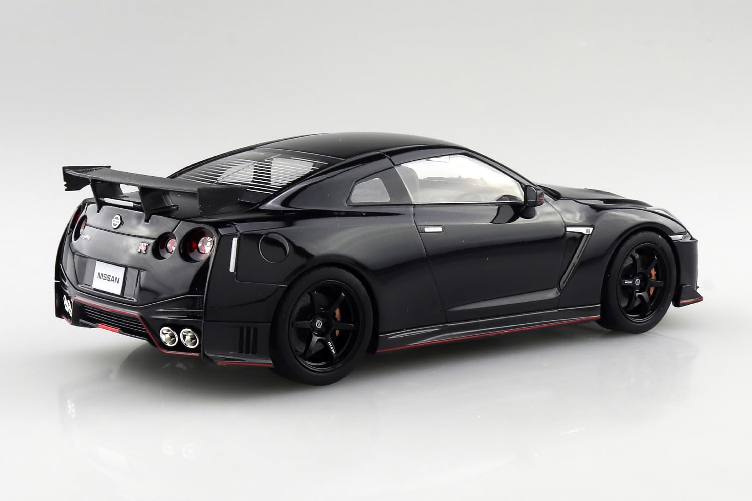Aoshima 1/24 RakuPla Snap Kit No.05-MB R35 NISSAN GT-R NISMO 2017 Meteor Flake Black Pearl