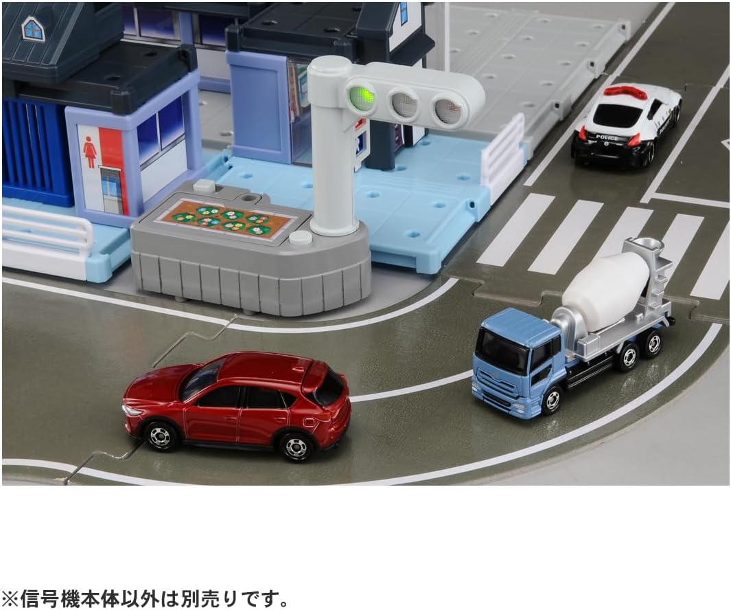 Tomica Town Glowing Traffic Light
