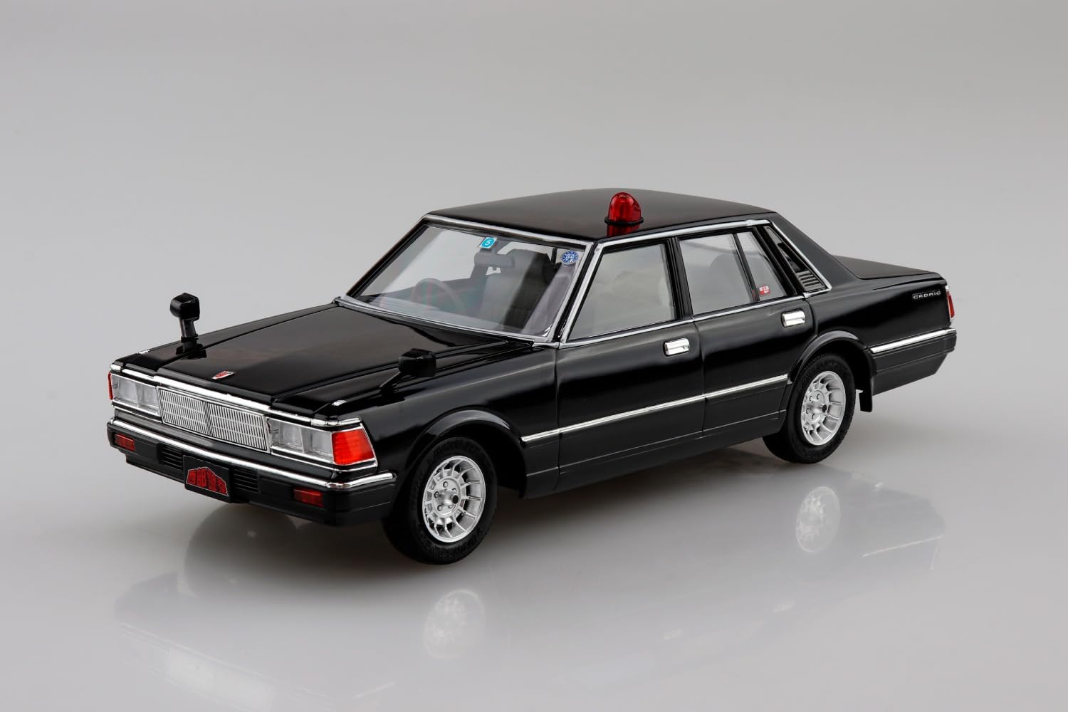Aoshima 1/24 Seibu Keisatsu No.8 430 Cedric Sedan Undercover Patrol Car - BanzaiHobby