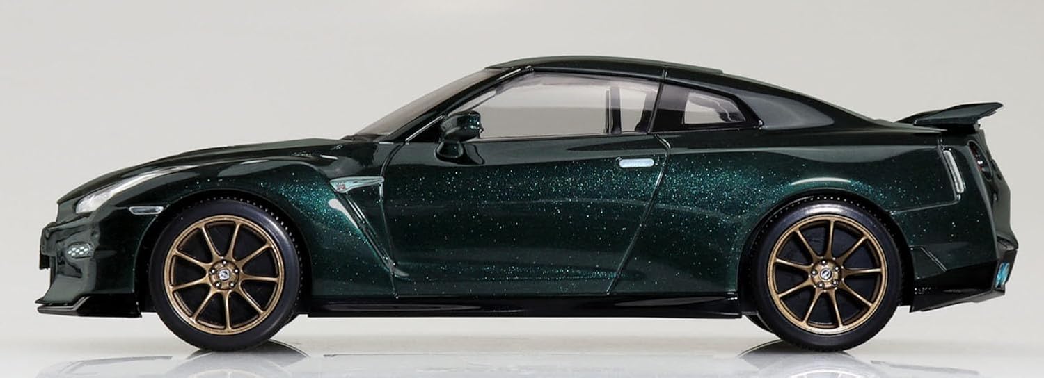 Aoshima 065464 1/32 Bunka Kyozai No. 03-MP Nissan R35 NISSAN GT-R 2024 - BanzaiHobby