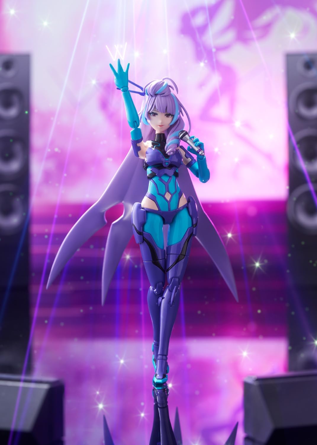 Aoshima V.F.G. No.MC-17 Macross Delta VF-31J Siegfried Mikumo Guynemer - BanzaiHobby