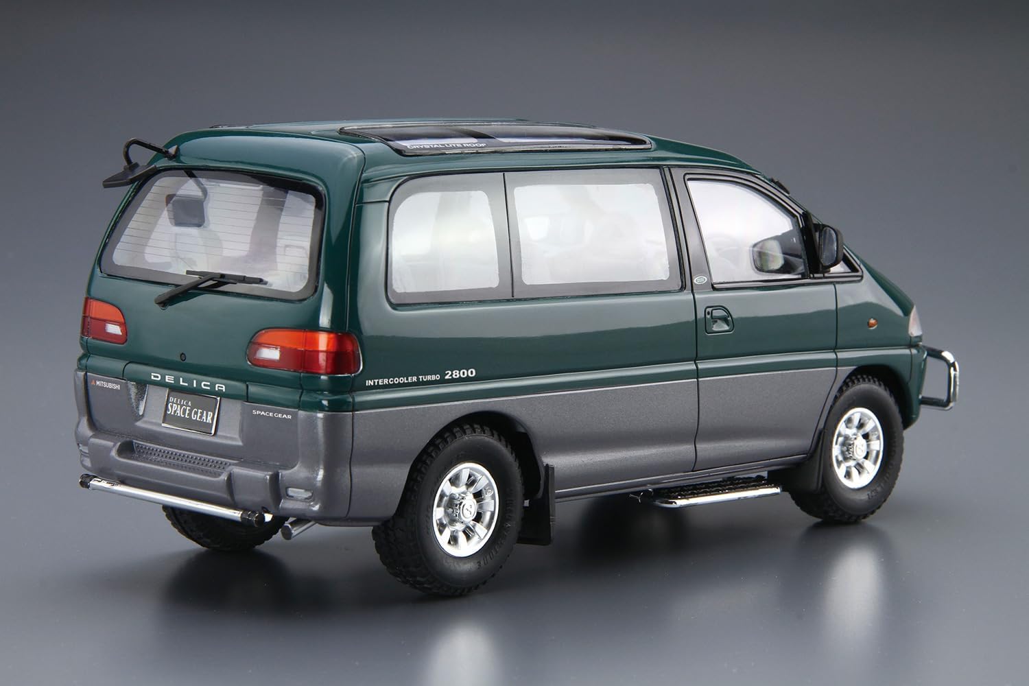 Aoshima 1/24 The Model Car No.96 Mitsubishi PE8W Delica Space Gear '96
