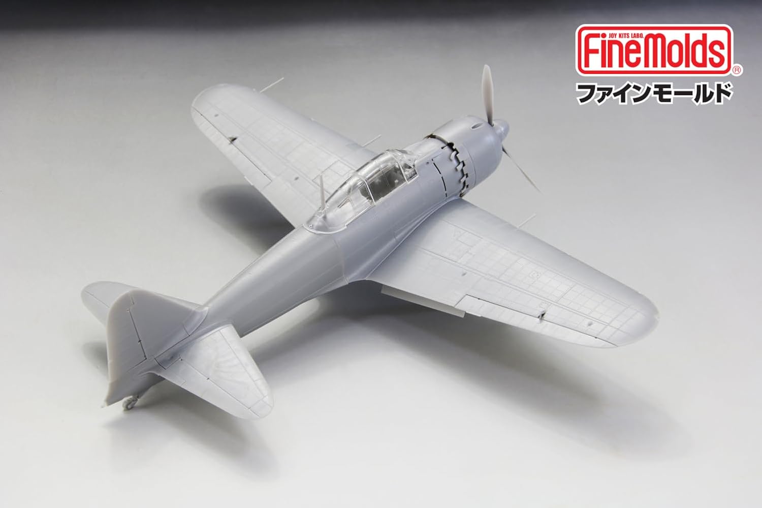 Fine Molds FZ01 1/48 IJN A6M5 Carrier Fighter ZERO Model 52 (Mitsubishi, Mid Prod) - BanzaiHobby