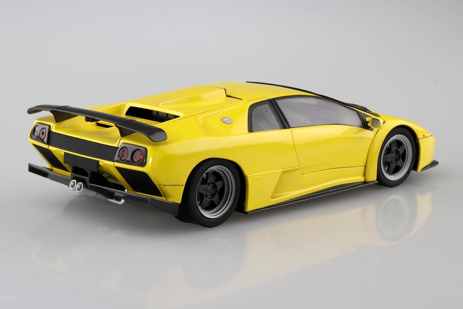 Aoshima 1/24 The Supercar No. 5 1999 Lamborghini Diablo GT