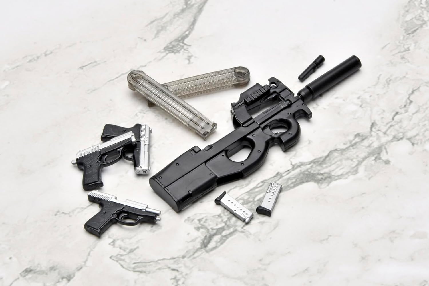 TOMYTEC LA-GG01 1/12 Little Armory Gunslinger Girl Henrietta P90/P239 Type