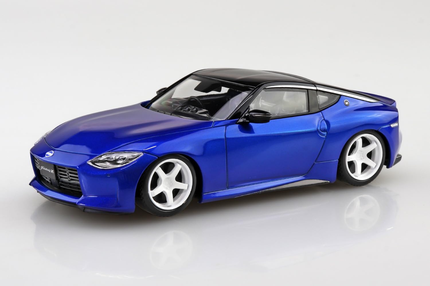 Aoshima 1/32 RakuPla Snap Kit No.17CU-SB RZ34 Fairlady Z Custom Wheels (Seiran Blue) - BanzaiHobby