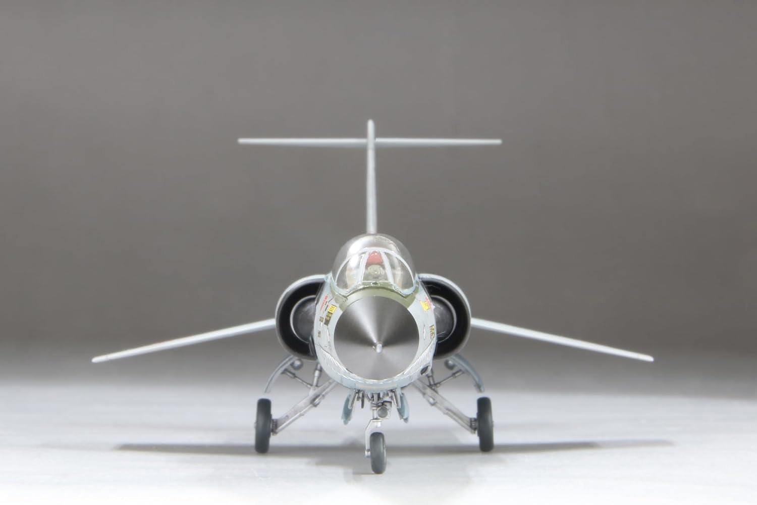 Fine Molds FX07 1/72 Japan Air Self-Defense Force F-104J Jet Fighter Senkyou