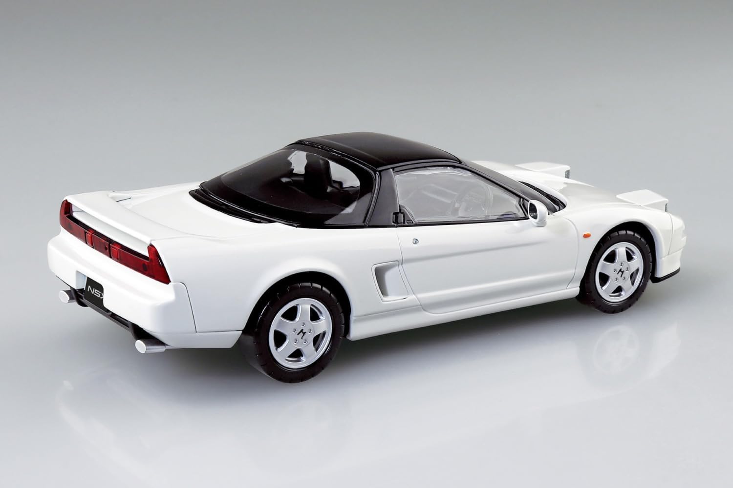 Aoshima 1/32 RakuPla Snap Kit No.19-GW Honda NA1 NSX (Grand Prix White)
