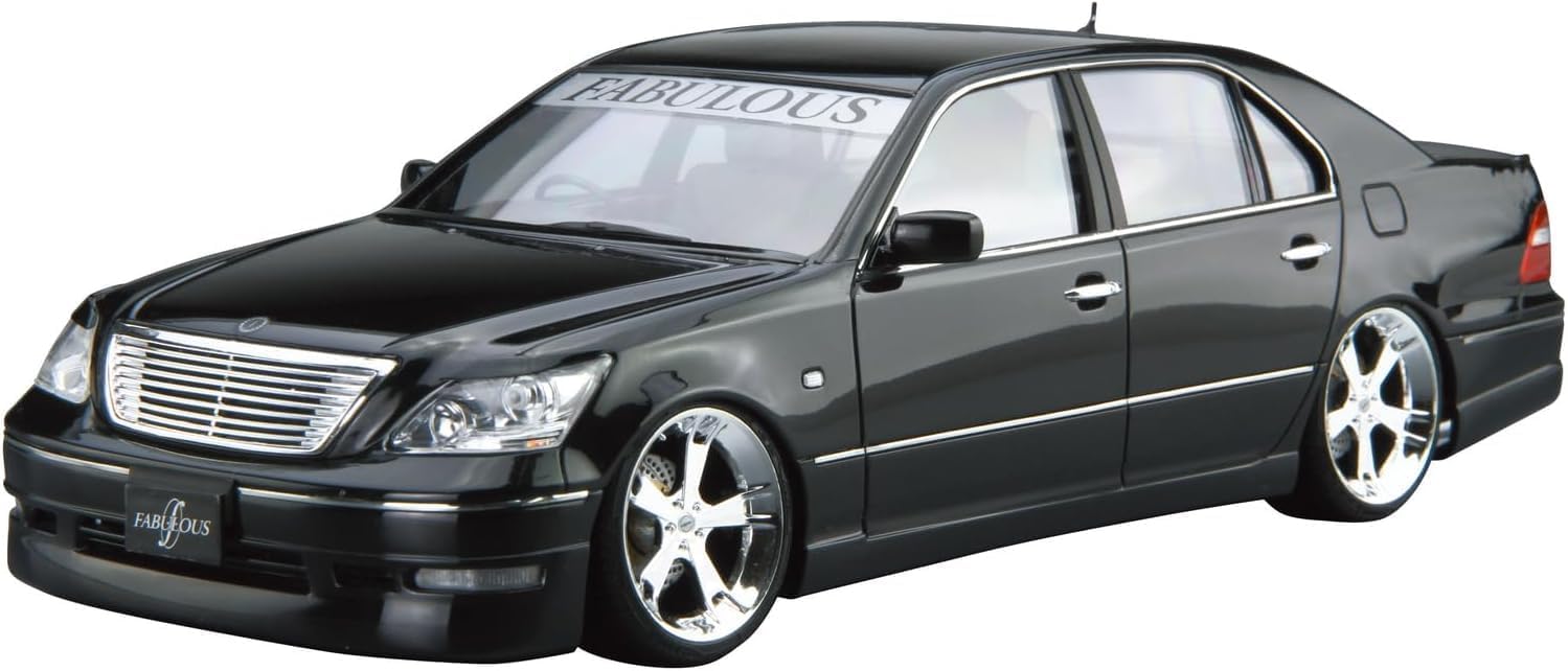 Aoshima 1/24 The Tuned Car No.12 Fabulous UCF31 Celsior '03 (Toyota)