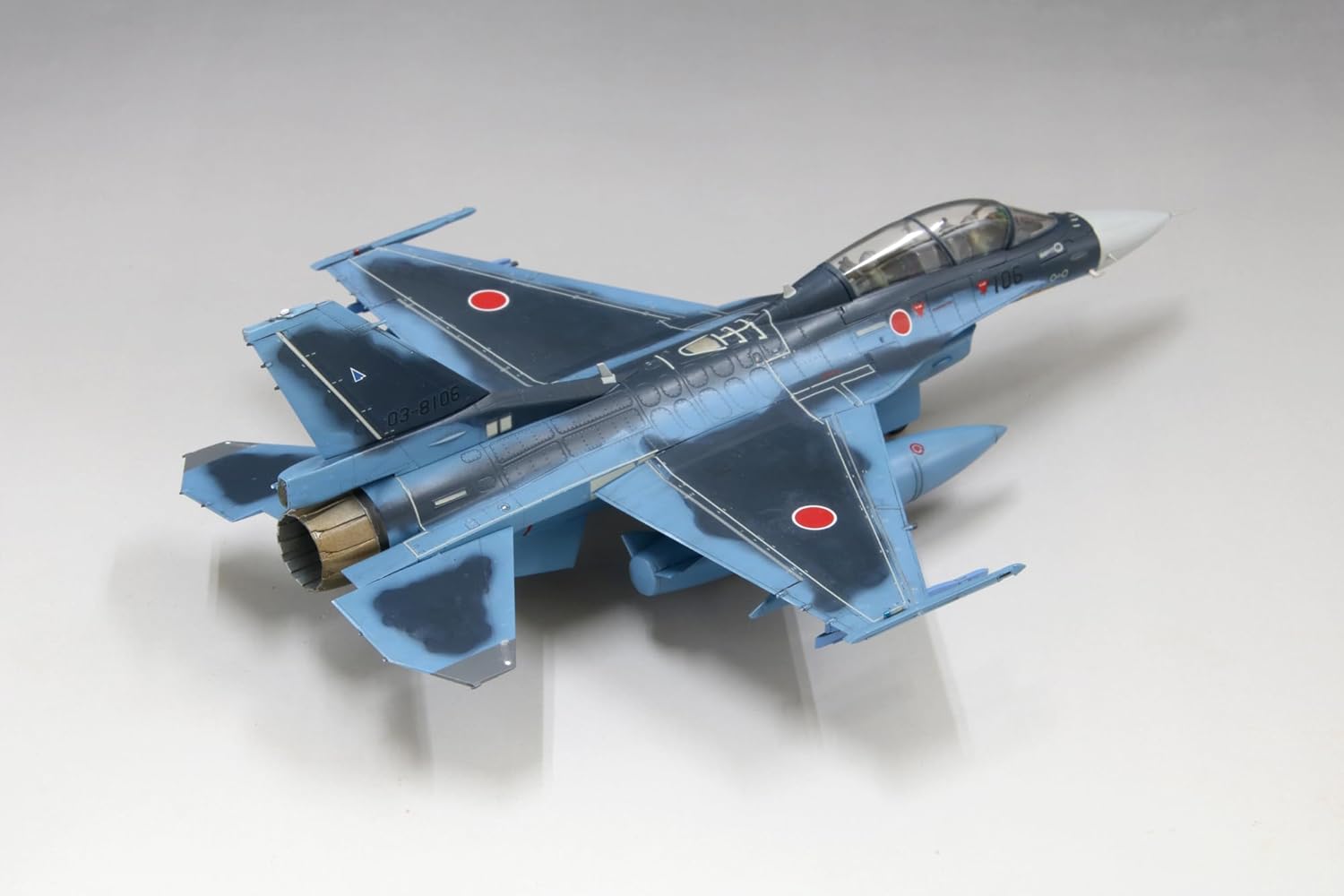 Fine Molds FF09 1/72 Japan Air Self-Defense Force F-2B Fighter - BanzaiHobby