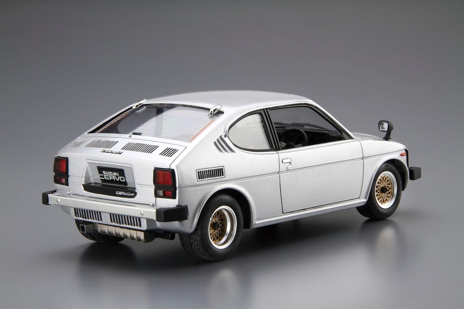 Aoshima 1/20 The Model Car Series No.127 Suzuki SS30V Alto/SS20 Selvo '79