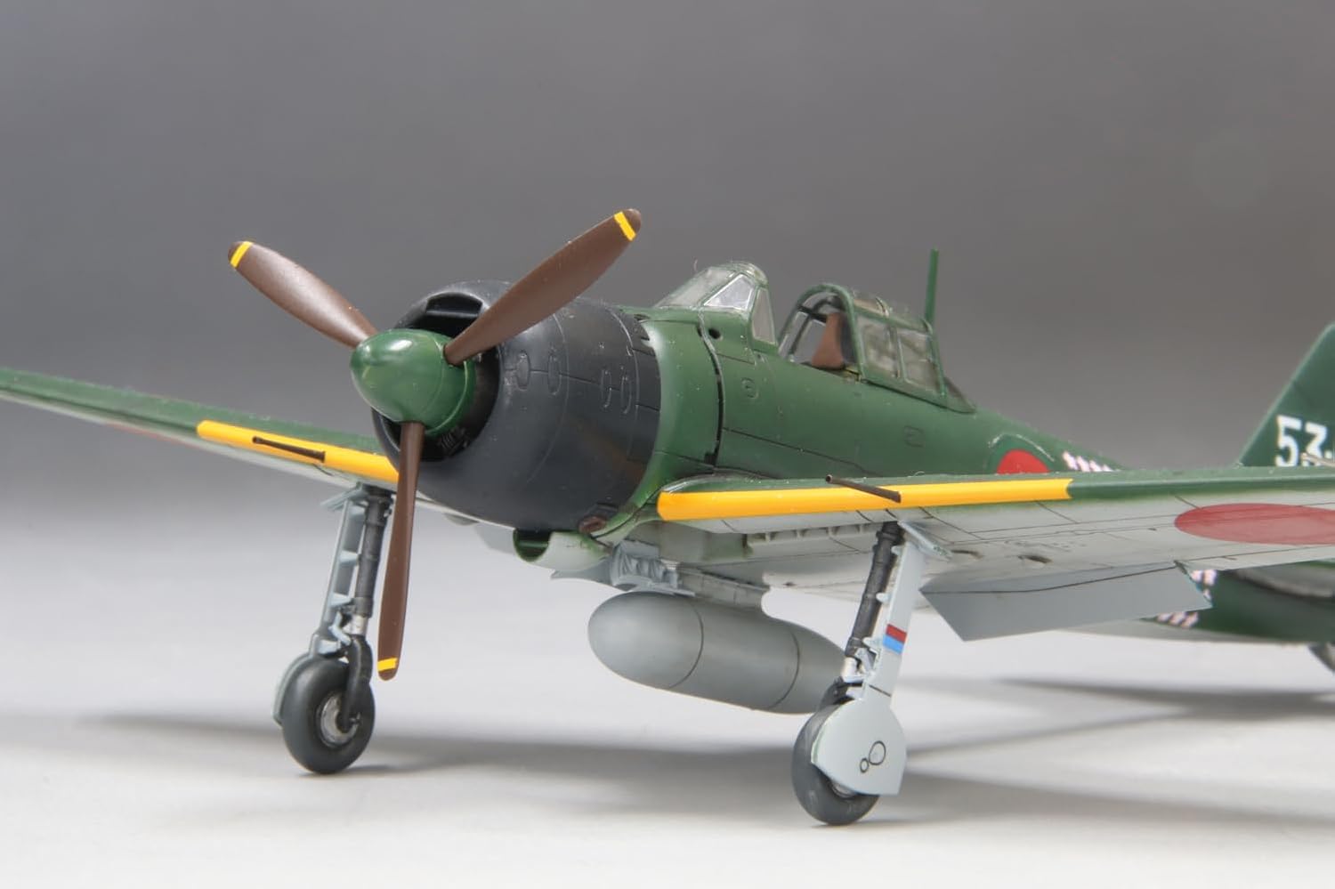 Fine Molds FR01 1/72 IJN A6M5 Carrier Fighter ZERO Model 52 (Mitsubishi, Early Prod.)