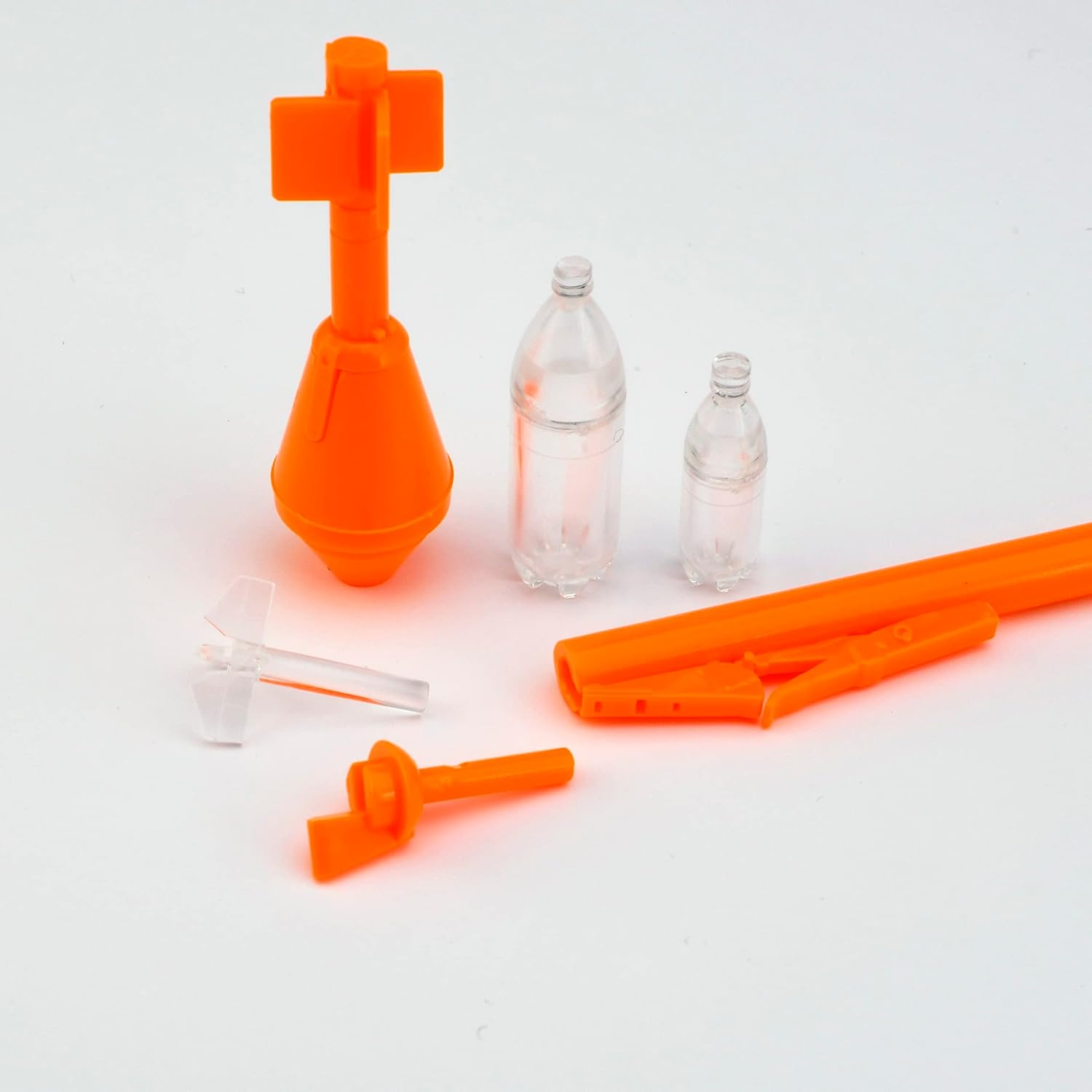 TOMYTEC 1/12 Little Armory [LA091] Plastic Bottle Rocket - BanzaiHobby