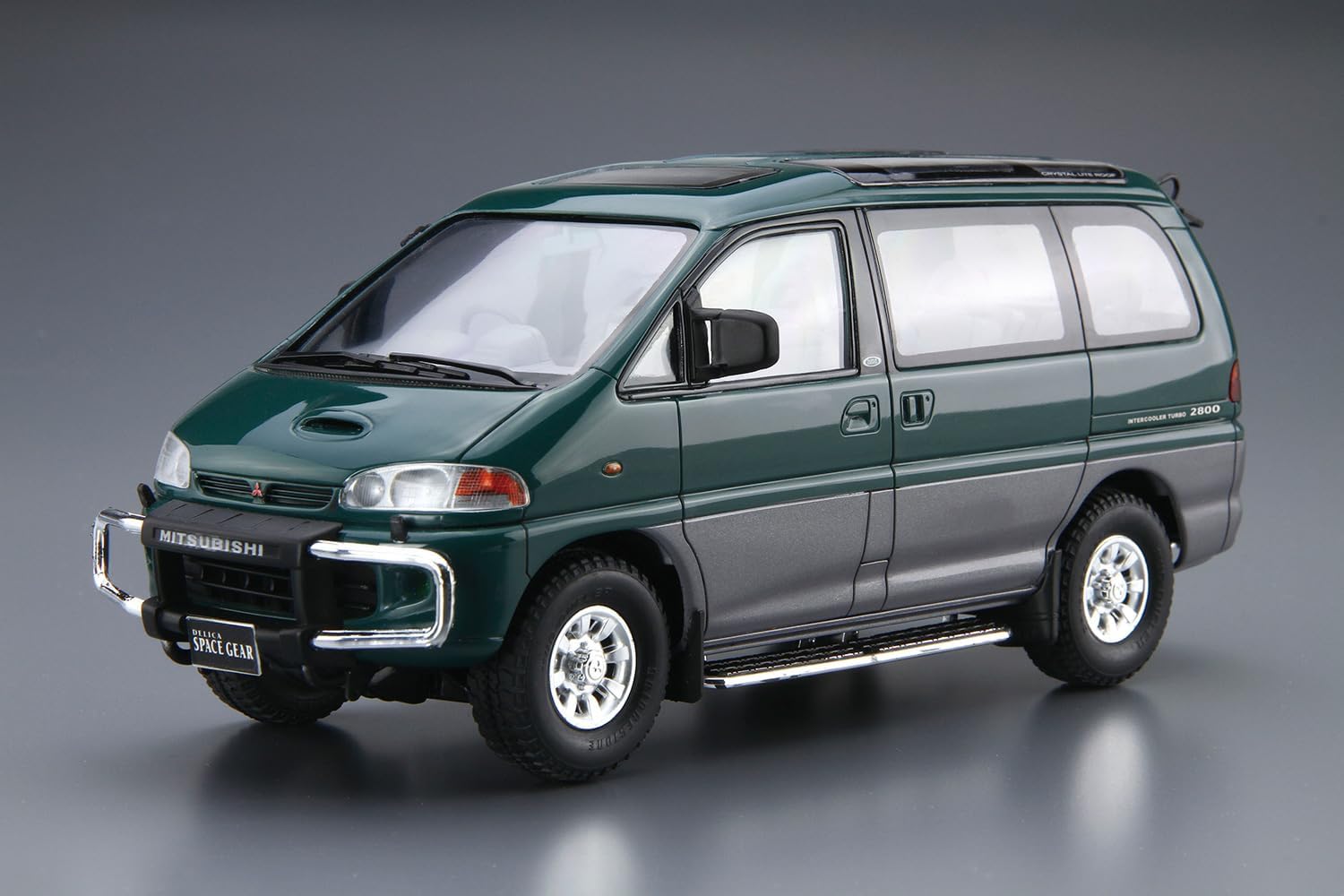 Aoshima 1/24 The Model Car No.96 Mitsubishi PE8W Delica Space Gear '96