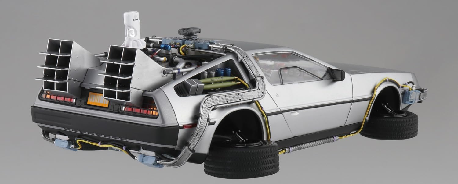 Aoshima 1/24 Movie Mecha No.BT-02 Back to the Future Part II Time Machine - BanzaiHobby