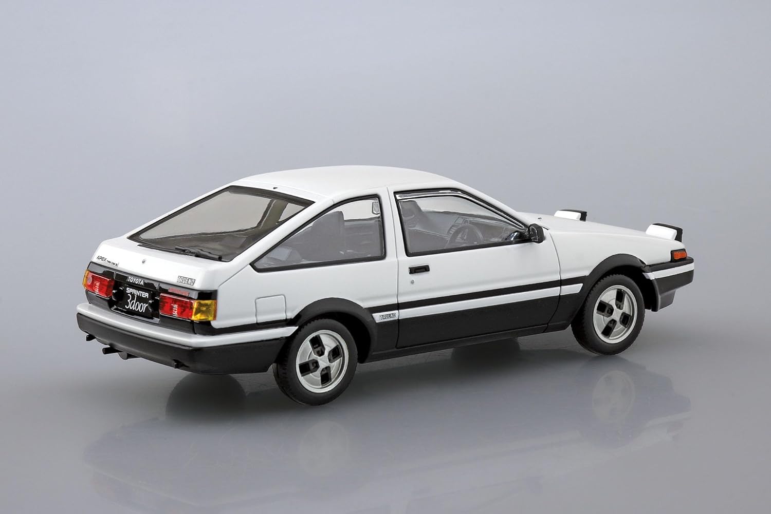 Aoshima 1/32 RakuPla Snap Kit No.11-WB Toyota Sprinter Trueno Hi-Tech Two-Tone - BanzaiHobby