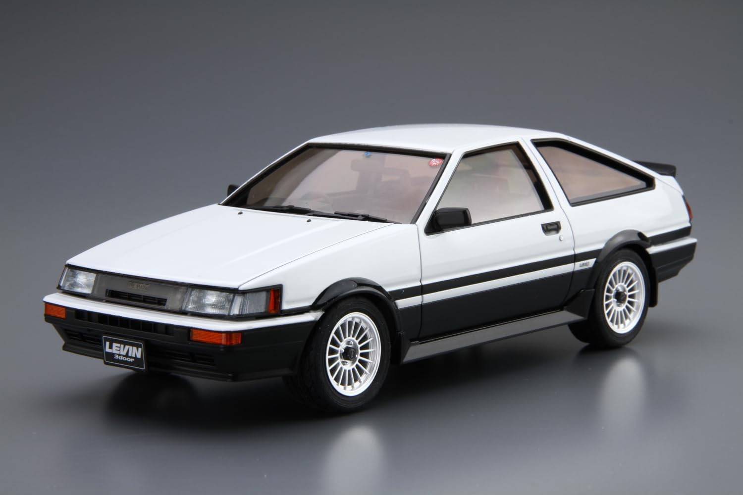 Aoshima 069318 1/24 Bunka Kyozai The Model Car Series No.17 Toyota AE86 Corolla Levin GT-APEX '85 - BanzaiHobby