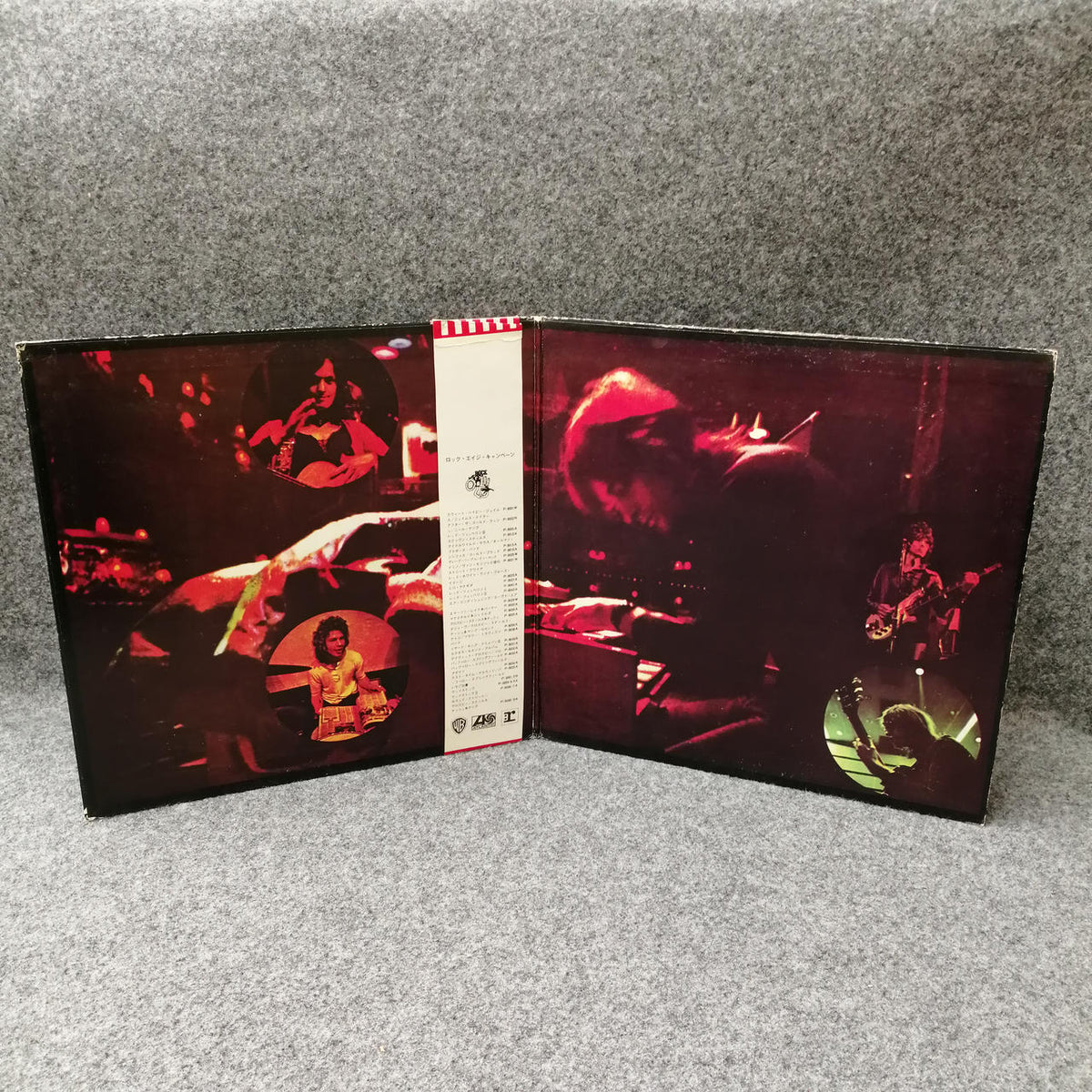 Warner Pioneer Yes "Third Album" P-8079A