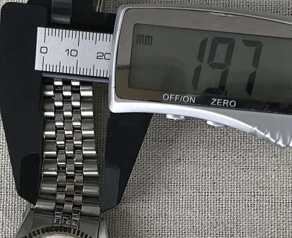 SEIKO 5 (Defective) Automatic Wristwatch 7S26-0500