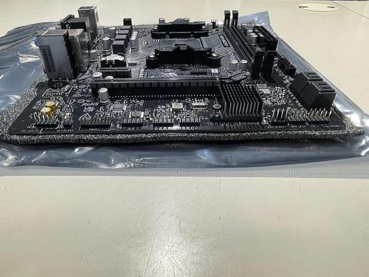 ASROCK AMD-compatible motherboard A520M-HVS