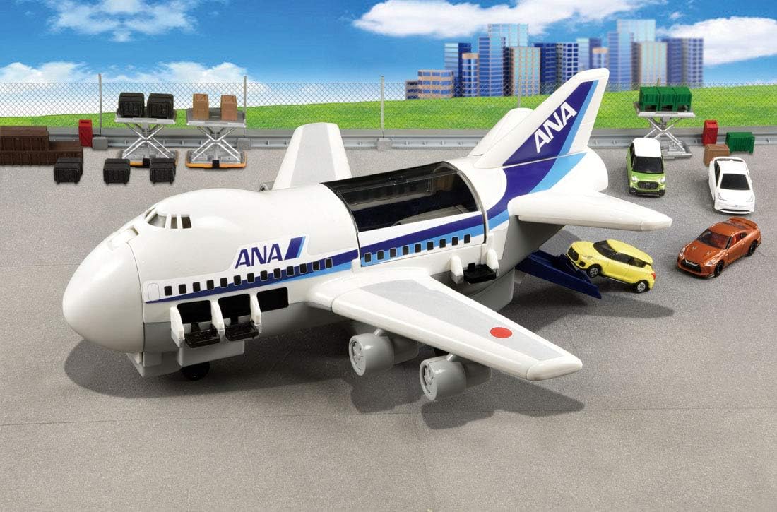 Tomica World Cargo Jet ANA