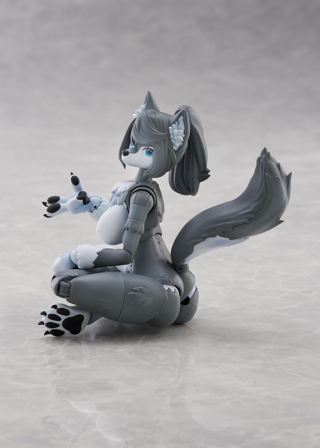 Aoshima KP-03R KEMOPLA Gray Wolf