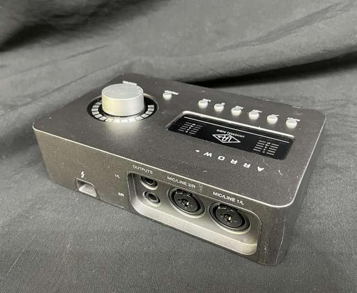 [JUNK] UNIVERSAL AUDIO [2in4out] Audio Interface AROW SOLOCORE