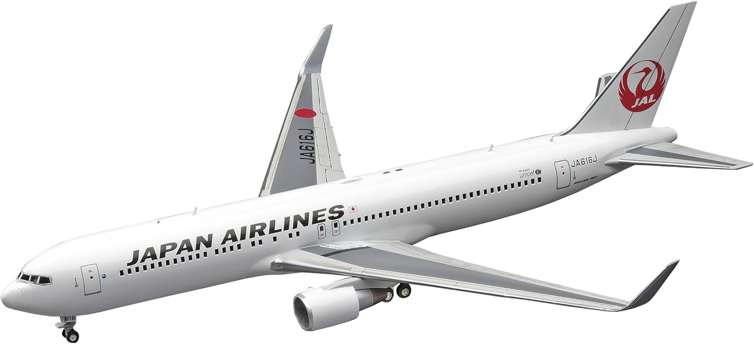 Hasegawa 10812 1/200 Japan Airlines Boeing 767-300ER with Winglet - BanzaiHobby