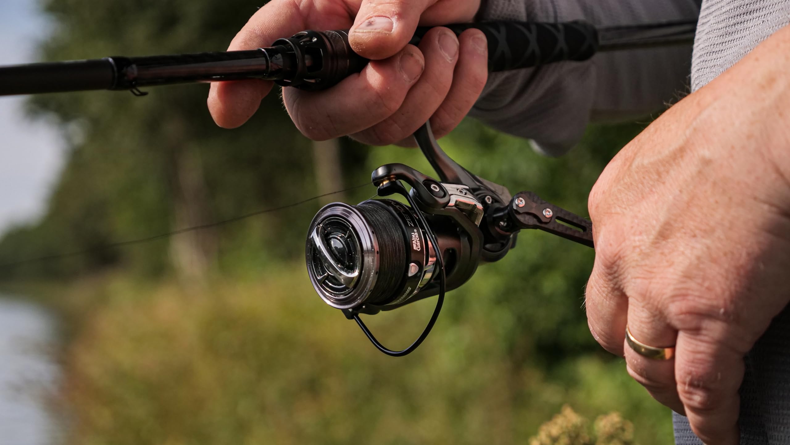 Abu Garcia(アブガルシア) ゼノン ZENON MG-X 3000MS ミドルシャロースプール ソルト対応 スピニングリール