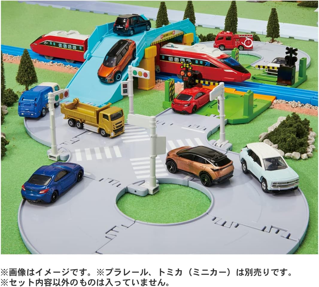 Tomica Town Railroad Crossings, Overpasses, and Intersections