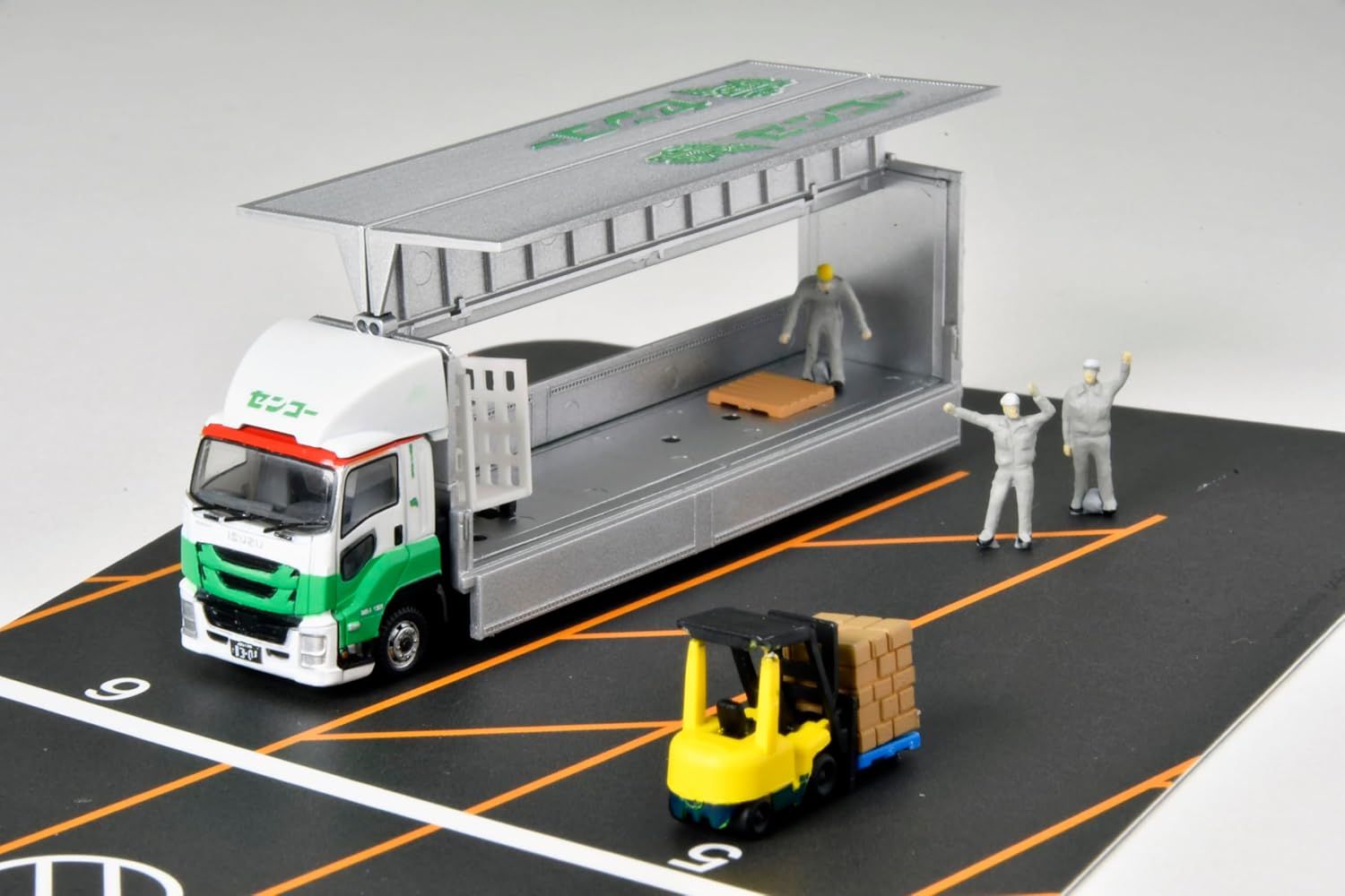 TOMYTEC - Colección de camiones - Sitio logístico - Wing Van Set F Senko - BanzaiHobby