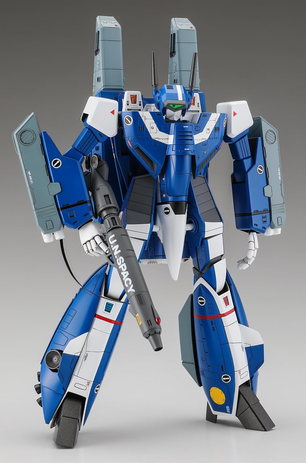 Hasegawa 65894 1/72 VF-1J Super Battroid Valkyrie Max