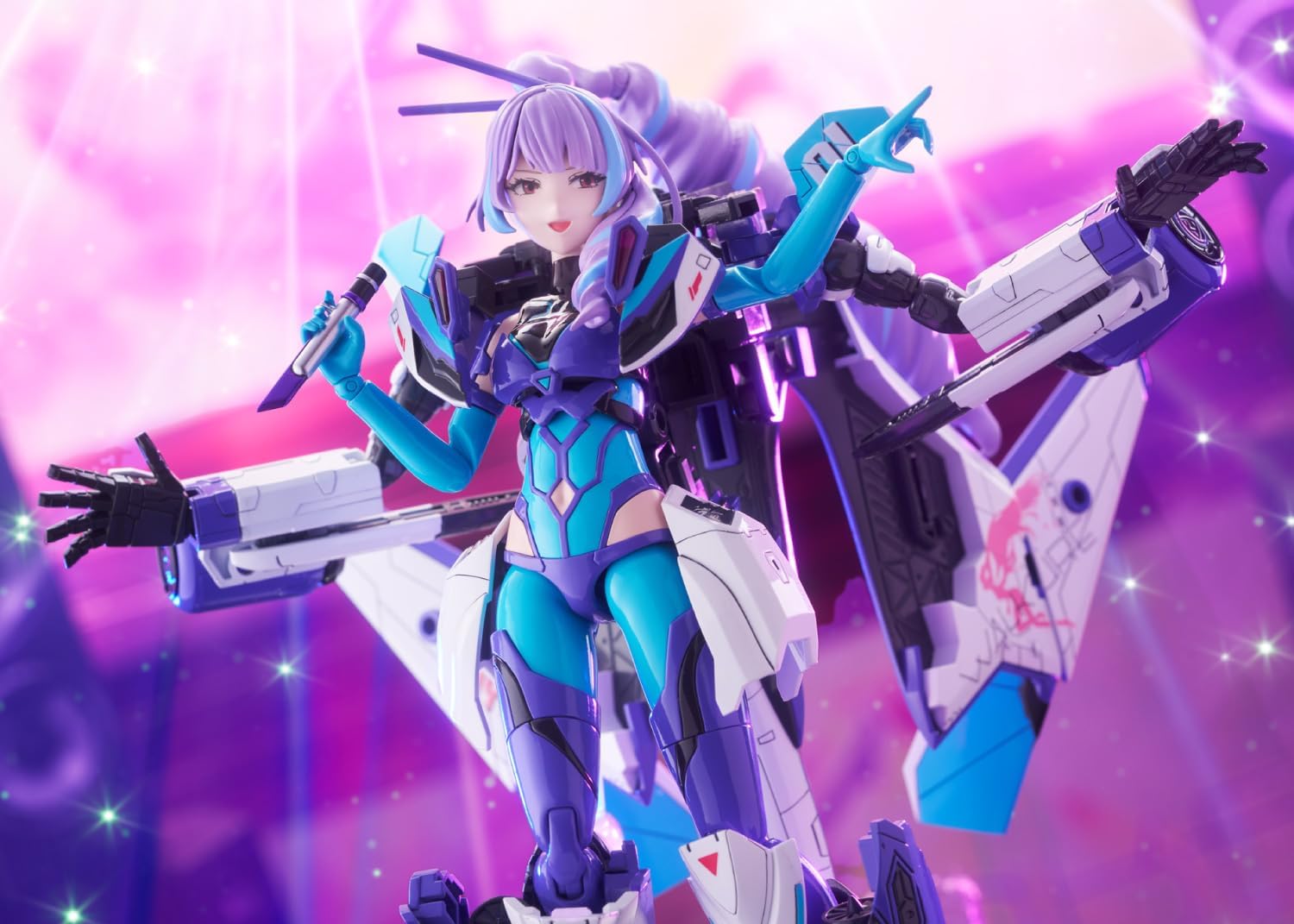 Aoshima V.F.G. No.MC-17 Macross Delta VF-31J Siegfried Mikumo Guynemer - BanzaiHobby